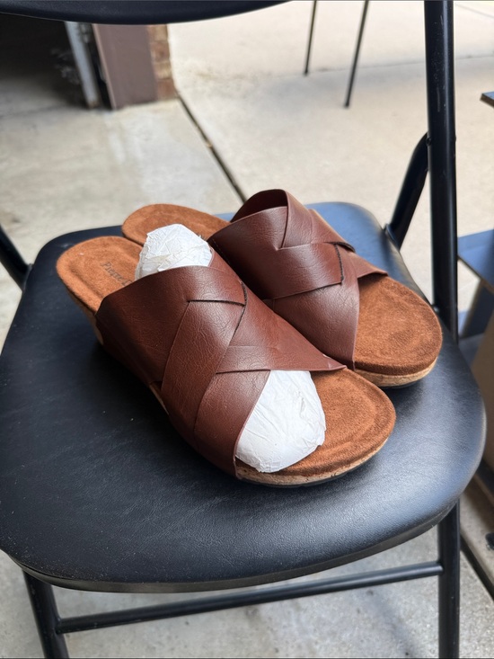 Pierre Dumas Shoes - Pierre Dumas Brown Crisscross Slide Sandals